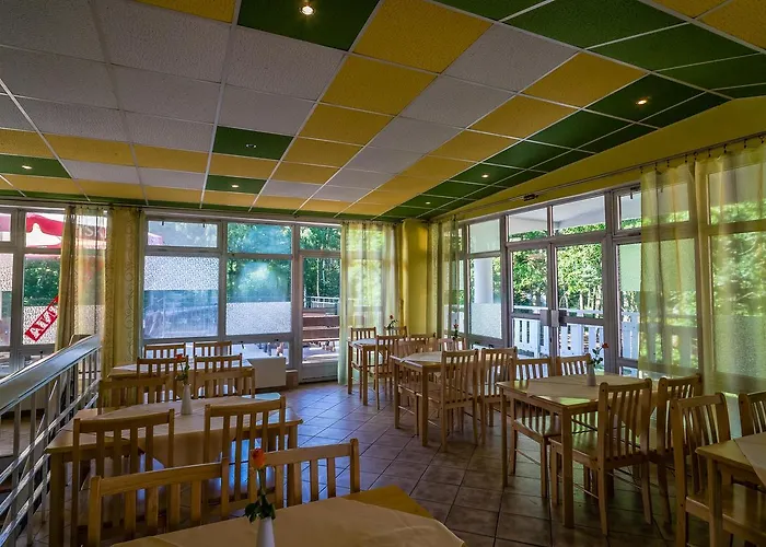 Osrodek Wypoczynkowy Eden منتجع Kąty Rybackie